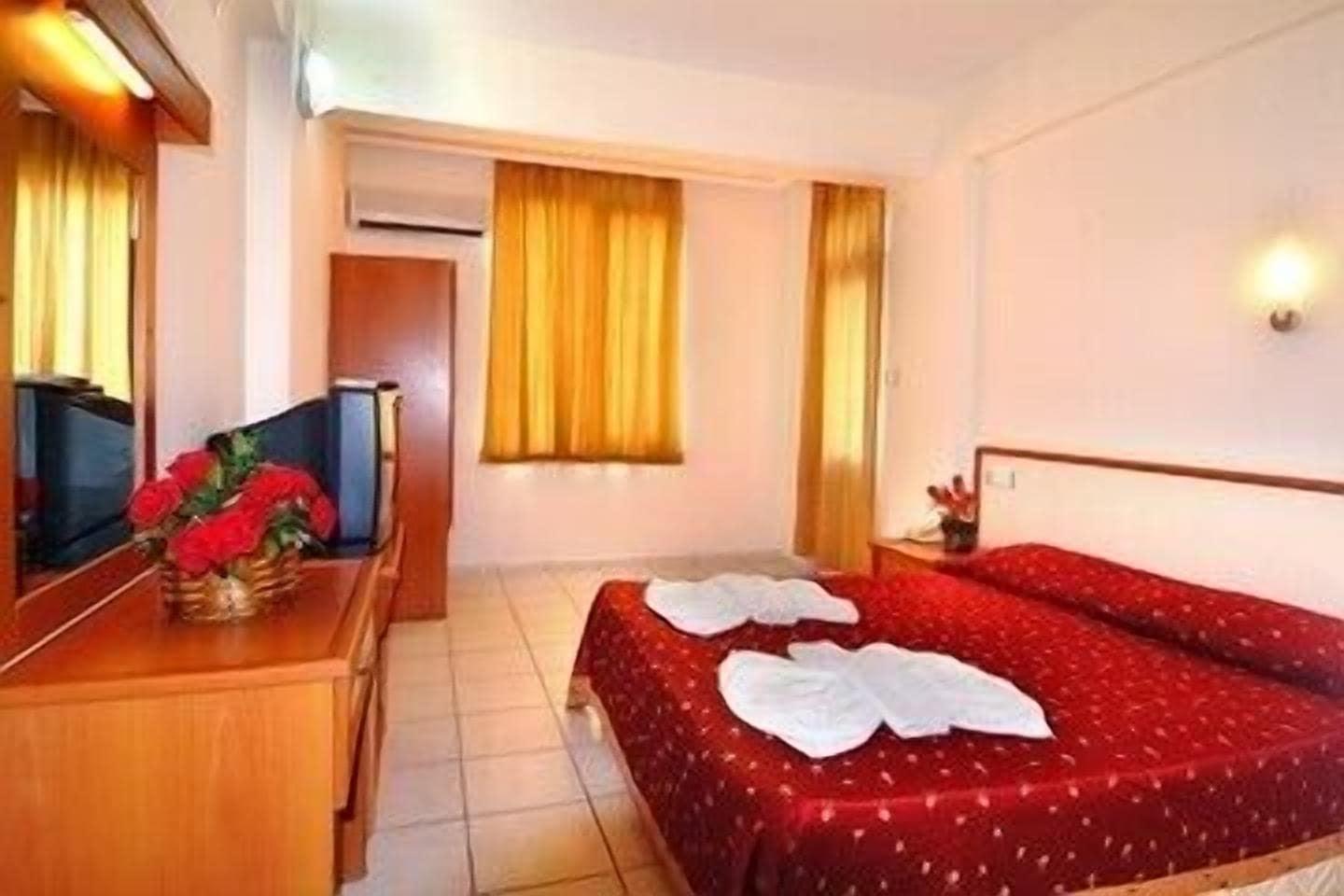 Hedef Kleopatra Golden Sun Hotel อลันยา ภายนอก รูปภาพ